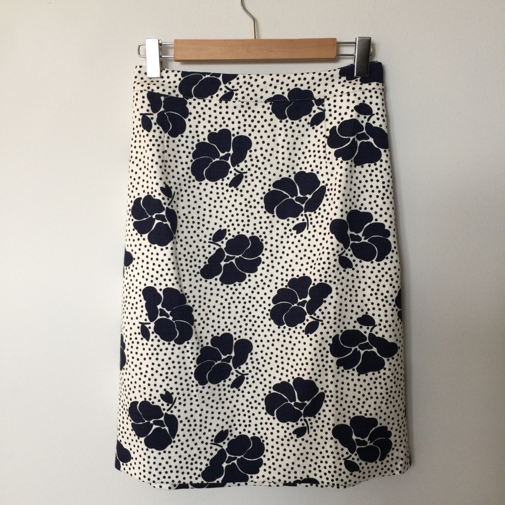 NWOT Boden Navy/White Pencil Skirt Size 14R
